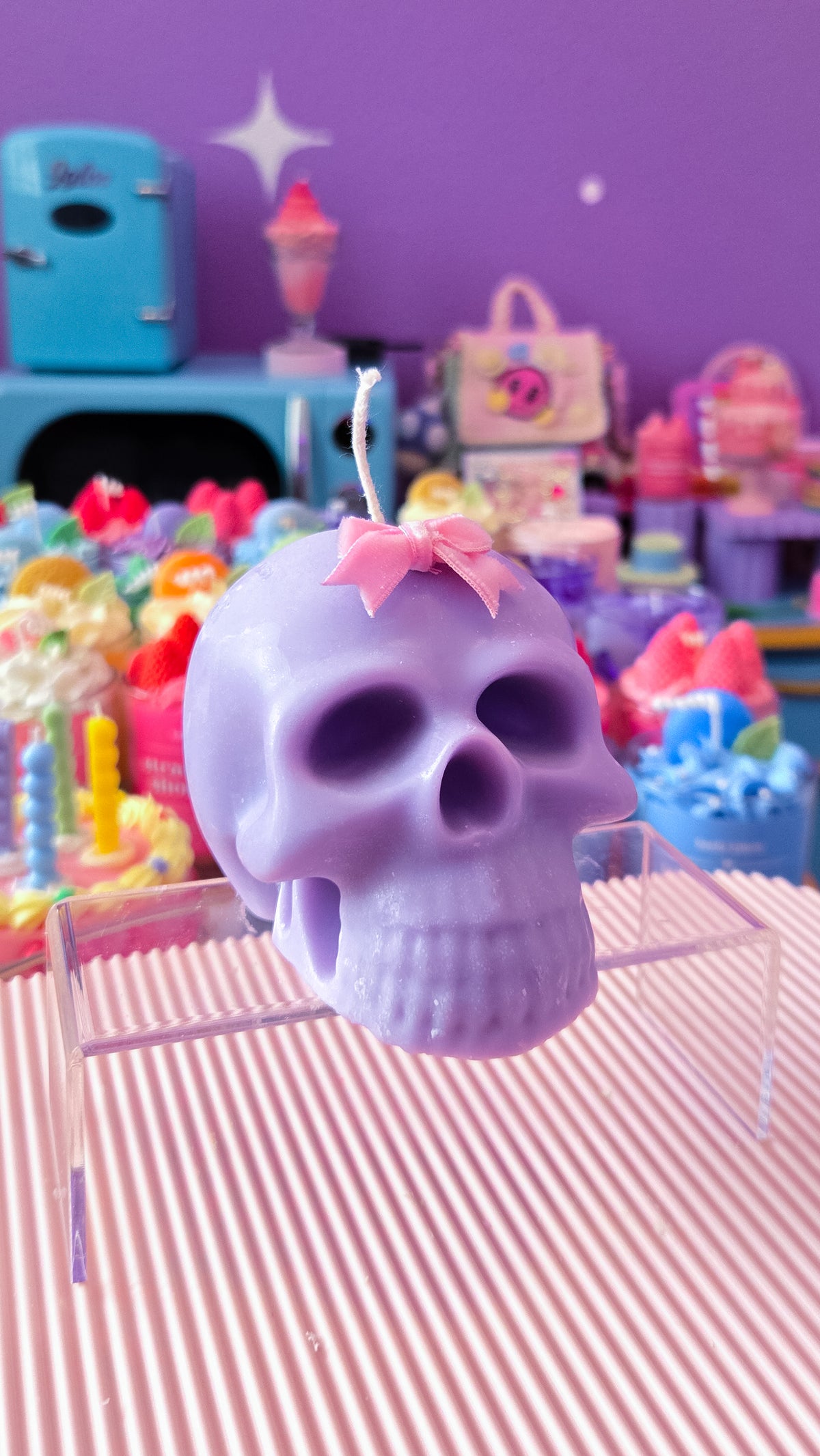 Pastel Skull Candle