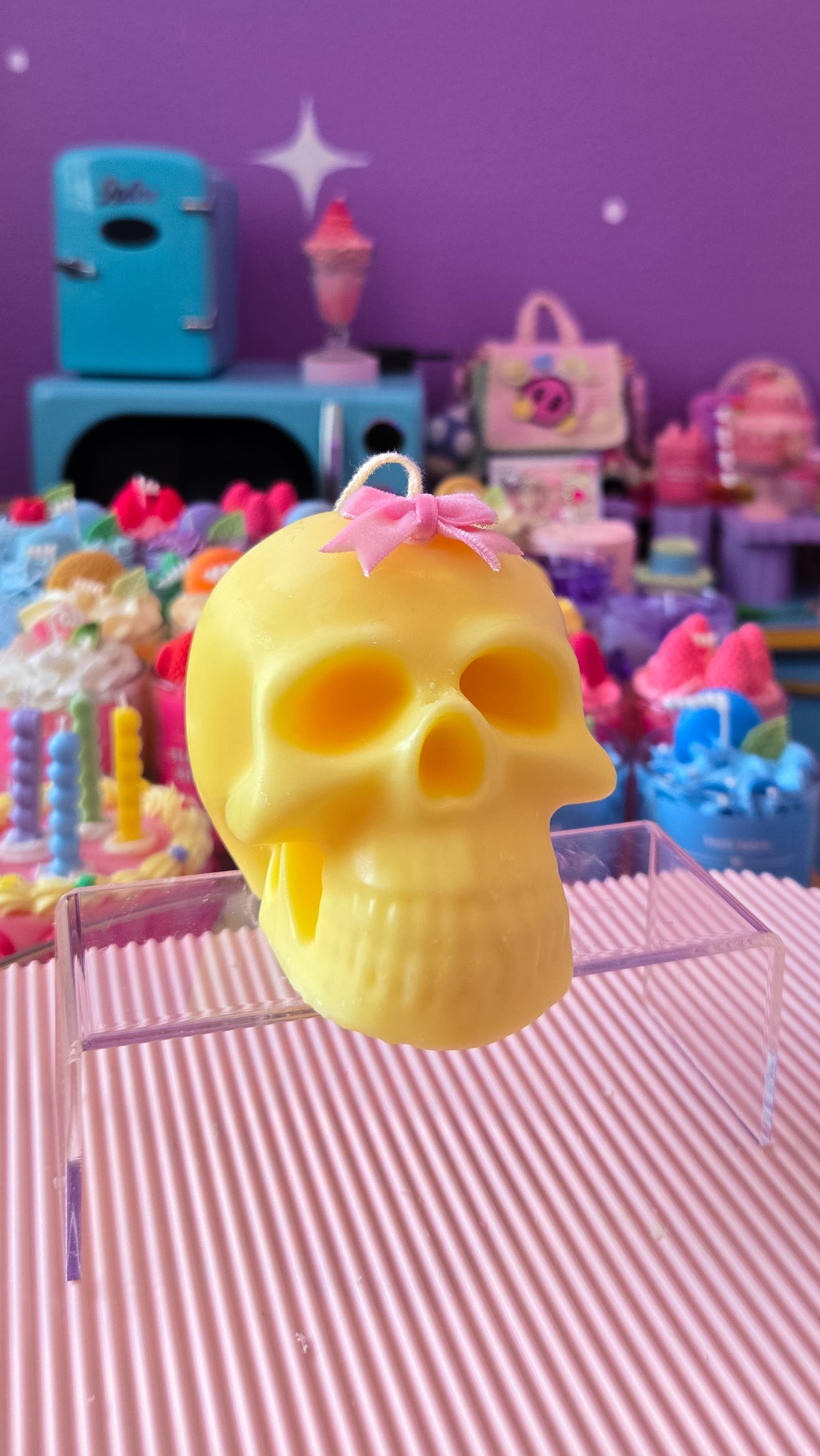 Pastel Skull Candle
